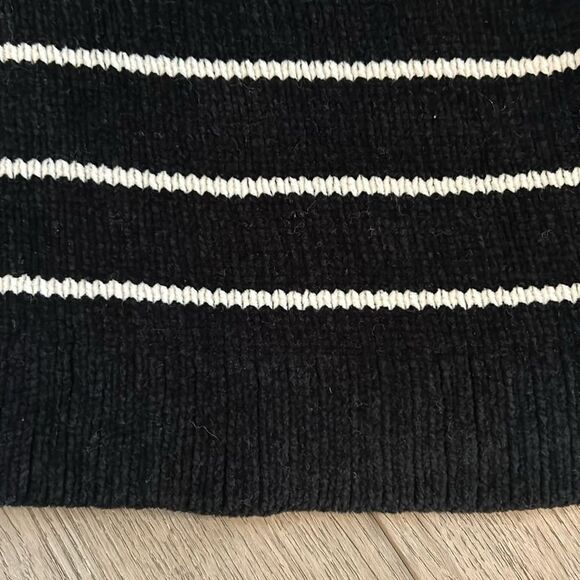 EILEEN FISHER CHENILLE 100% ORGANIC COTTON STRIPED SWEATER EUC SIZE MEDIUM - Picture 3 of 6